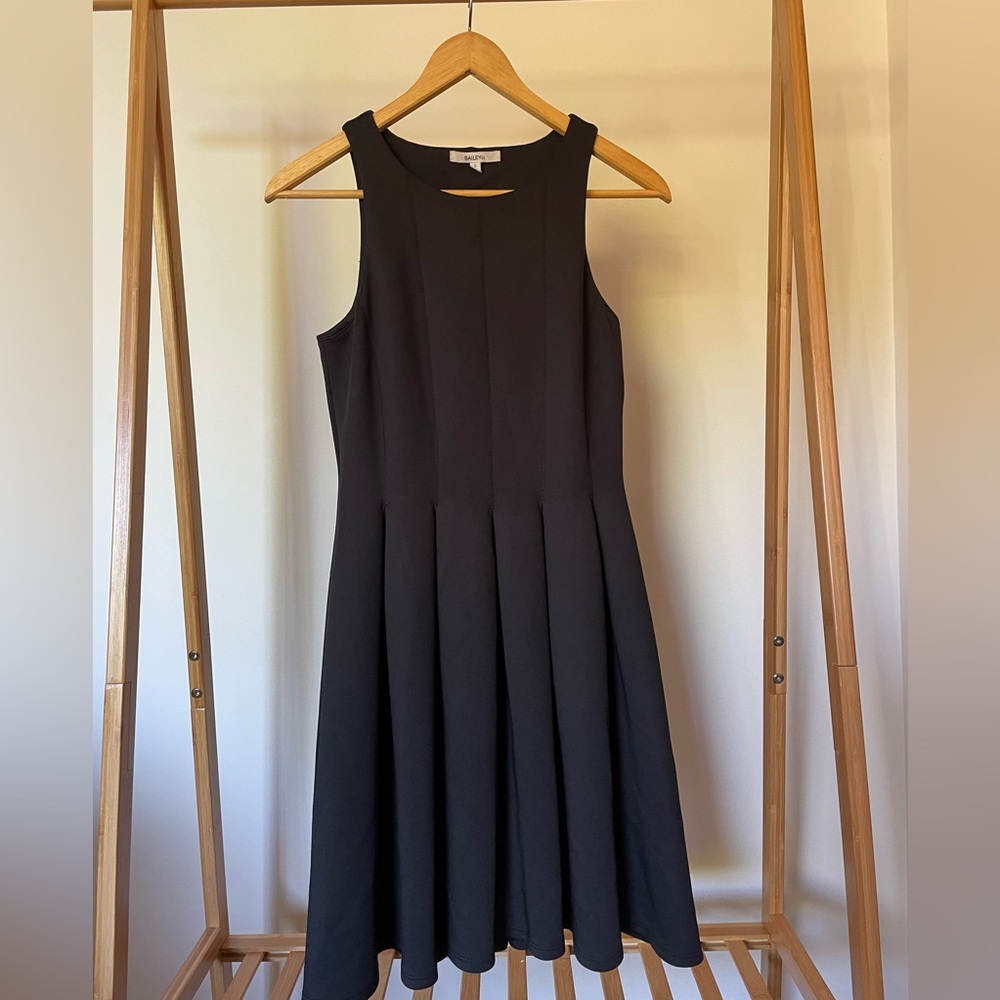 Bailey 44 Black Cocktail Dress. Pleated & flared. Small